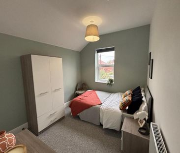 1 bedroom in a house share to rent - Photo 1