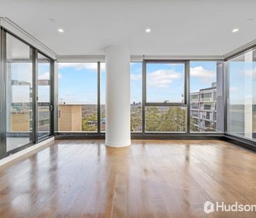 Luxury Living in the Heart of Doncaster - Photo 2