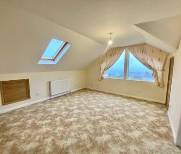 5 bedroom bungalow to rent - Photo 3