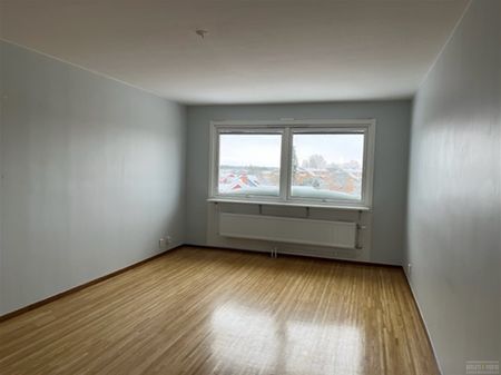 Tunalundsvägen 3 A - Photo 2