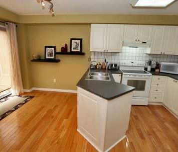 For Lease - 6119 Clover Ridge Crescent, Mississauga, Ontario - Photo 6