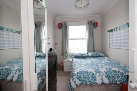 Wells House Road, North Acton, NW10 - Photo 3