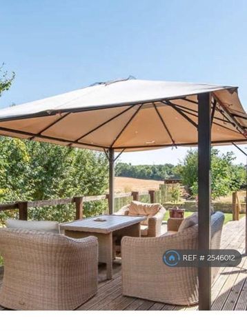 4 bedroom detached house to rent - Photo 3