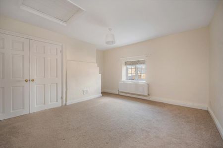 6 bedroom character property to rent - Photo 5