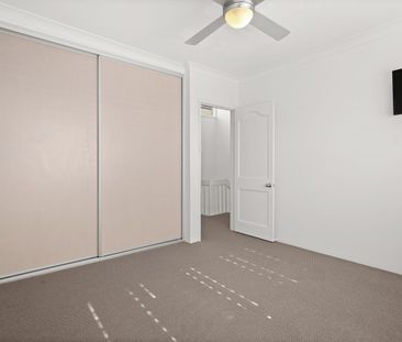 Beautifully Appointed Townhouse - Photo 1