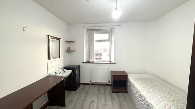 Great Shaw Street, Preston - Photo 1