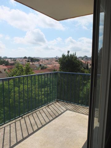 Location Appartement 3 pièces 62m² PERPIGNAN 66000 - Photo 2