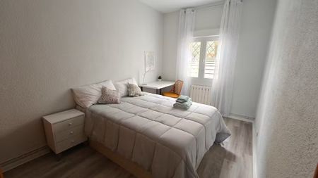 Vía Lusitana, Madrid, Community of Madrid 28025 - Photo 3