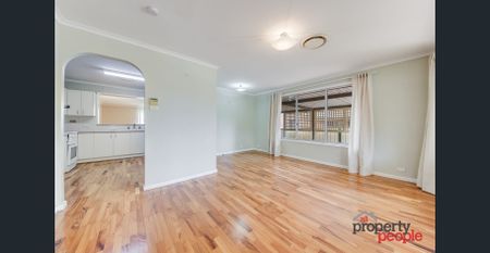 Charming Family Home - Photo 2