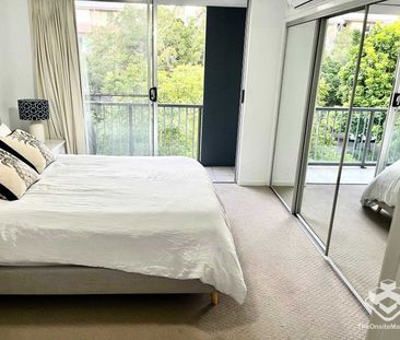 Spacious 3-Bedroom Apartment - River Lifestyle in the Heart of Tene... - Photo 3