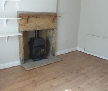 2 bedroom house to rent - Photo 1