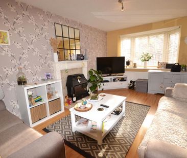 3 bedroom terraced house to rent - Photo 2