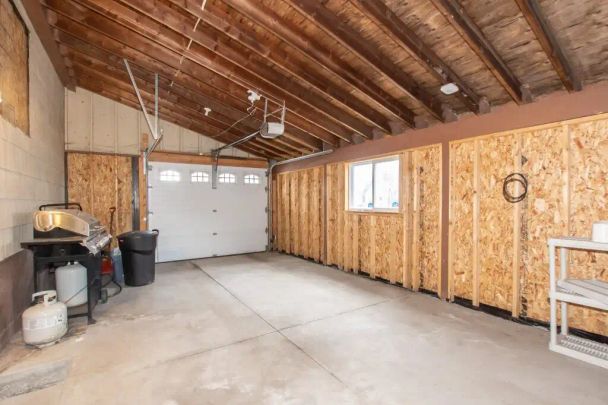 5721 Strathmore Crescent — 2 Bedroom - Photo 1
