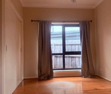 Peaceful & Sun-Soaked Villa Unit - Photo 3