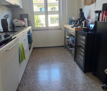 4-Zimmerwohnung mit 3 Balkonen und hohen Decken - Foto 4