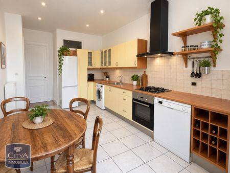 Location Appartement 3 pièces 95m² ST ETIENNE 42000 - Photo 4