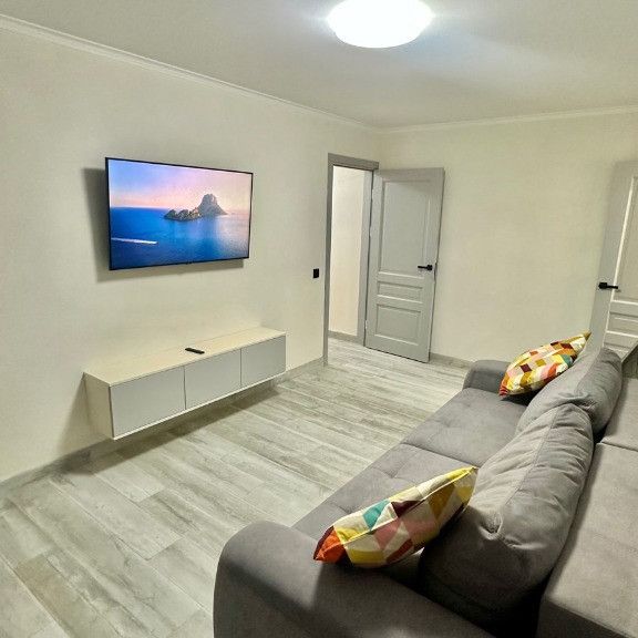 Apartament cu 2 camere de inchiriat in zona Titan - Photo 1