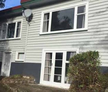 Cozy 3-4 bedroom home!!! - Photo 2