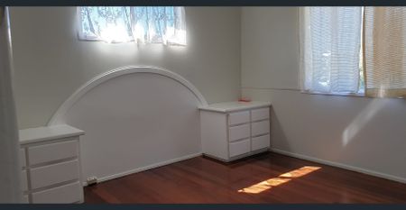 A Warm House waiting for you to call Home - Photo 3