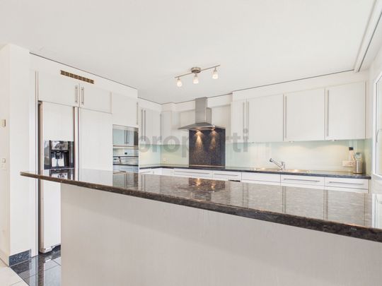 Spacious 4.5-room apartment with sunny balcony, Effretikon - Foto 1