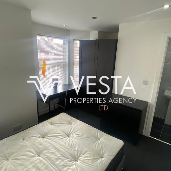 Room 3, Walsgrave Road, Coventry - Photo 1