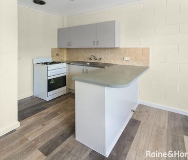 14/10 Macquoid Street, Queanbeyan East, NSW 2620 - Photo 4