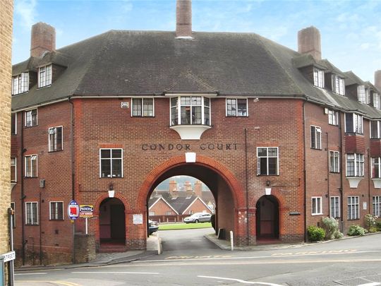 Condor Court, Guildford - Photo 1