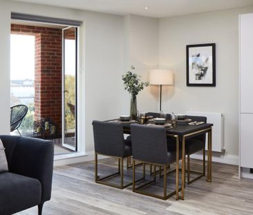 2 bedroom flat to rent - Photo 2