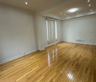 For Lease - 41 Thorndale Road, Brampton, Ontario - Photo 2