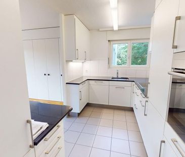 Helle 6-Zimmer-Wohnung im 1. OG ruhig wohnen in Herrliberg | BEFRISTET - Foto 6