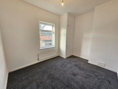 2 Bed Terraced House, Cobden Street, M9 - Photo 5