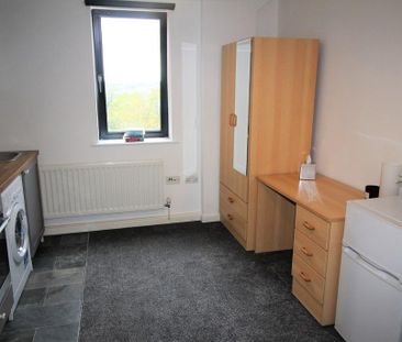 Studio to rent - Photo 3