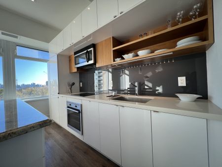 For Lease - 111 St Clair Avenue Unit# 716, Toronto, Ontario - Photo 5