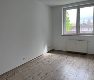 Geräumige 2-Zimmer-Wohnung in ruhiger Lage nahe des Salbker Sees! - Photo 3