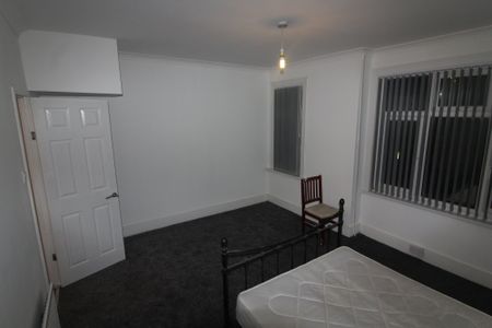 Woodlands Road, Southall, UB1 1EJ - Photo 5