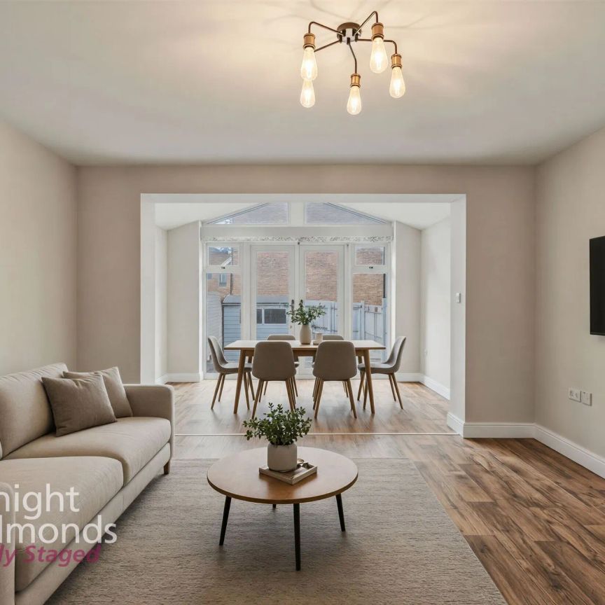 2 bed end of terrace house to rent in Trinity Way, Maidstone, ME15 - Photo 1