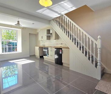 13 Main Street, Ballymena, BT42 4JW - Photo 1