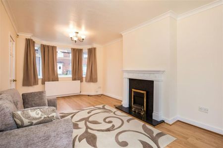 3 Bed Semi-Detached House, Kirkham Avenue, M18 - Photo 3