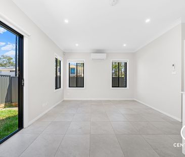 Modern Single Level Living in the Heart of Box Hill for Lease - Photo 3