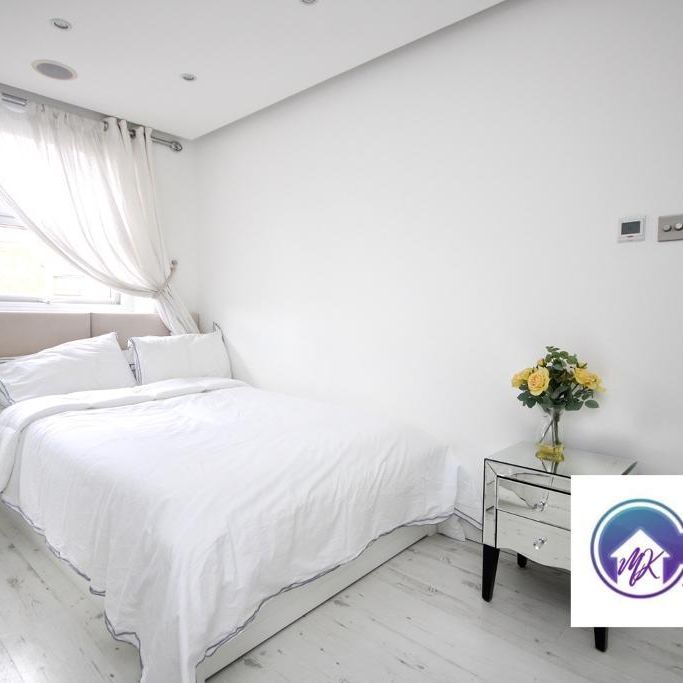 1 Bedroom Room in Flat Share To Rent - Photo 1