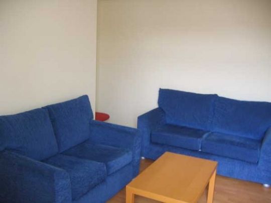 5 Bed - Greystoke Avenue, Sandyford - Photo 1