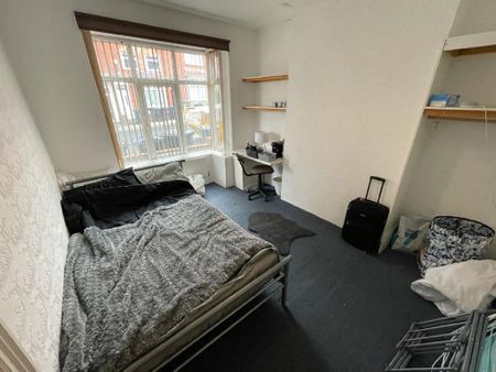 5 bedroom house share to rent - Photo 4