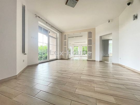 Dom na wynajem - Zdjęcie 1