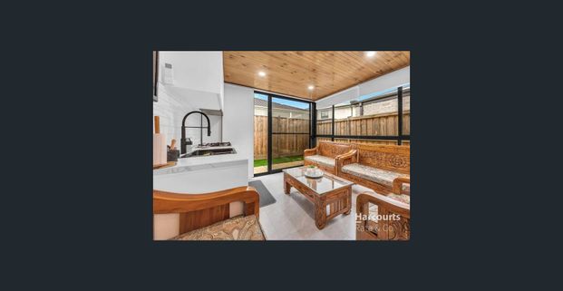 Stunning and Modern 4-Bedroom Home! - Photo 1