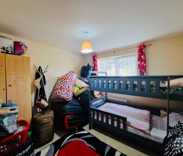2 bed Ground Floor Flat for Rent - Photo 1