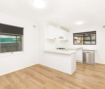 Freshly Updated & Ready to Enjoy - Park at Your Doorstep, Coast Jus... - Photo 4