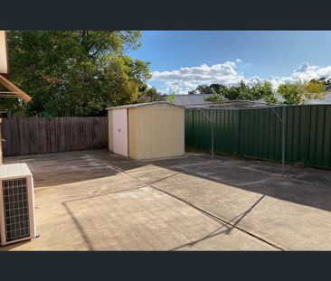 8 Ellis Place, Nowra, NSW 2541 - Photo 2