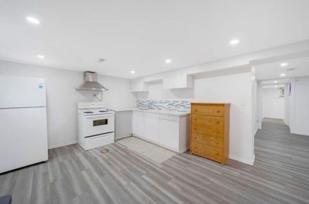 For Lease - 93 Mountland Drive Unit# Bsmt, Toronto, Ontario - Photo 4