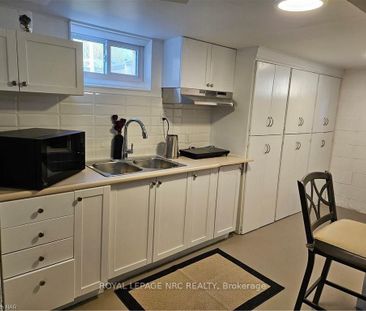 For Lease - 5 Kilbourne Crescent, St. Catharines, Ontario - Photo 1