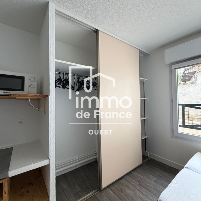 Location Appartement 1 pièce 24m² - Photo 1